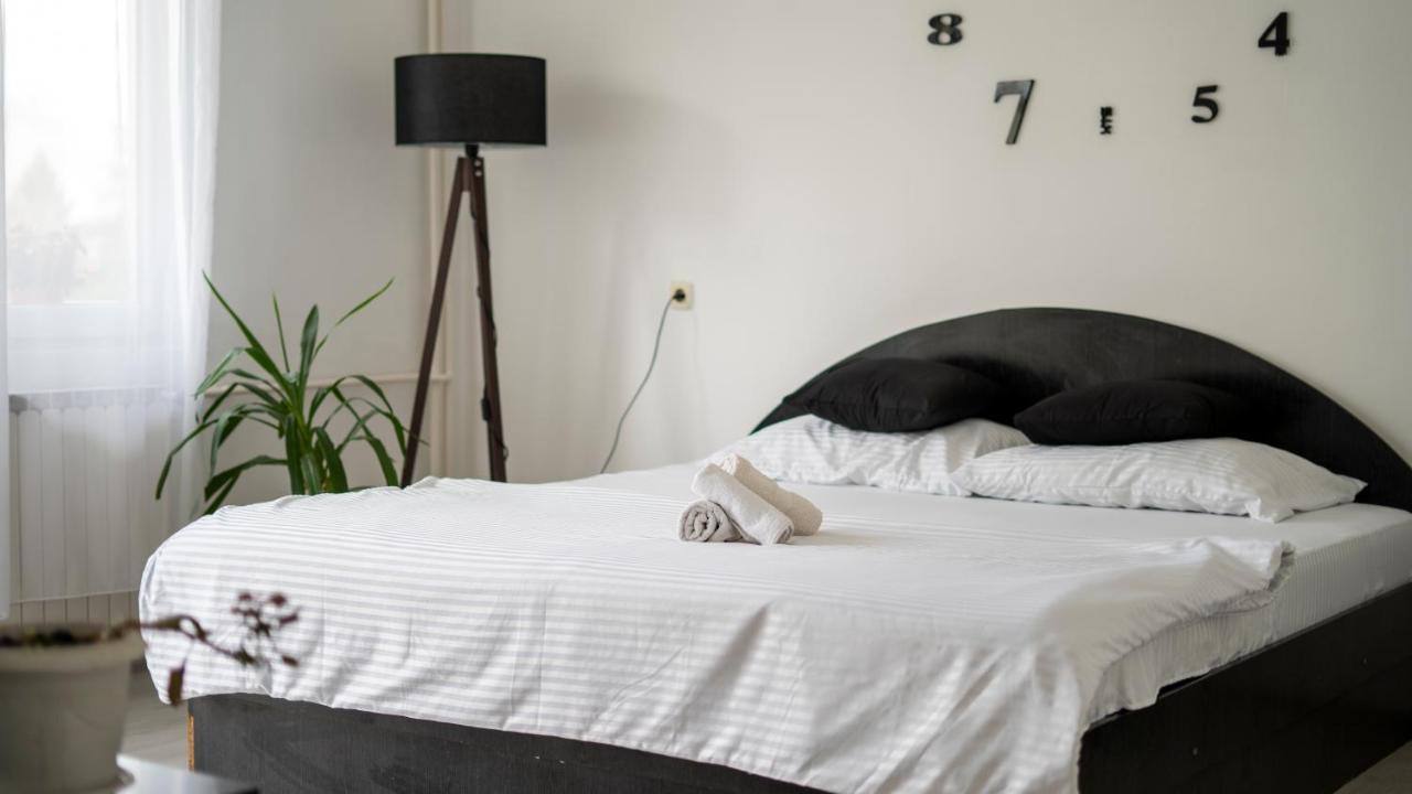 Kolev Apartments - Two Bedroom Cozy Central Apartment Скоп'є Екстер'єр фото
